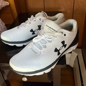Brand new Men’s Under Armour Sneakers, Size 12